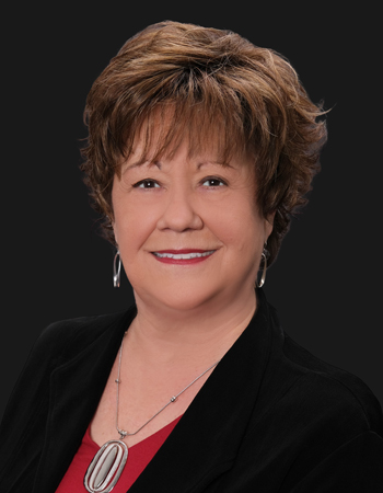 Julie   Choate Headshot