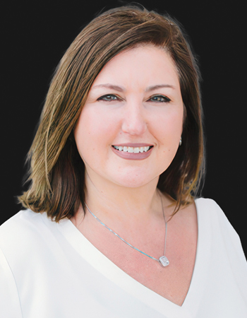 Caroline   Edwards Headshot