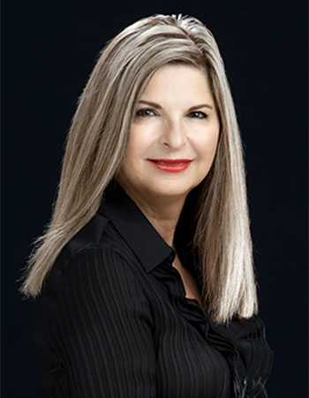 Rose   Forey Headshot
