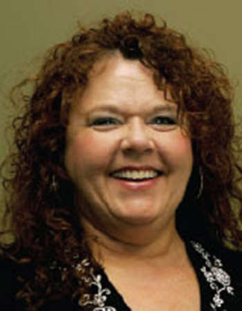 Lisa   Walker Headshot